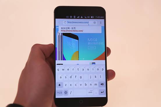 魅族 MX4 Ubuntu 正式亮相 MWC2015